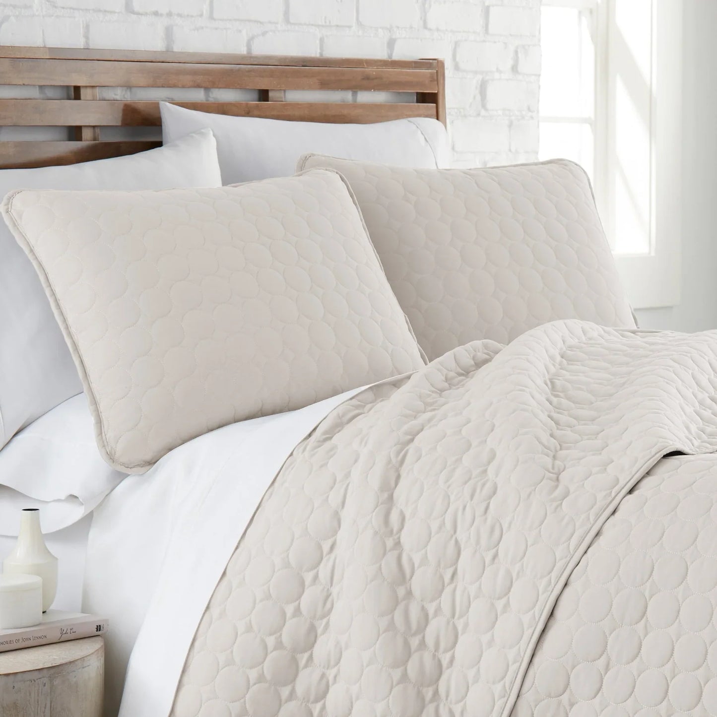 Circles Classic Quilt Set, Bone