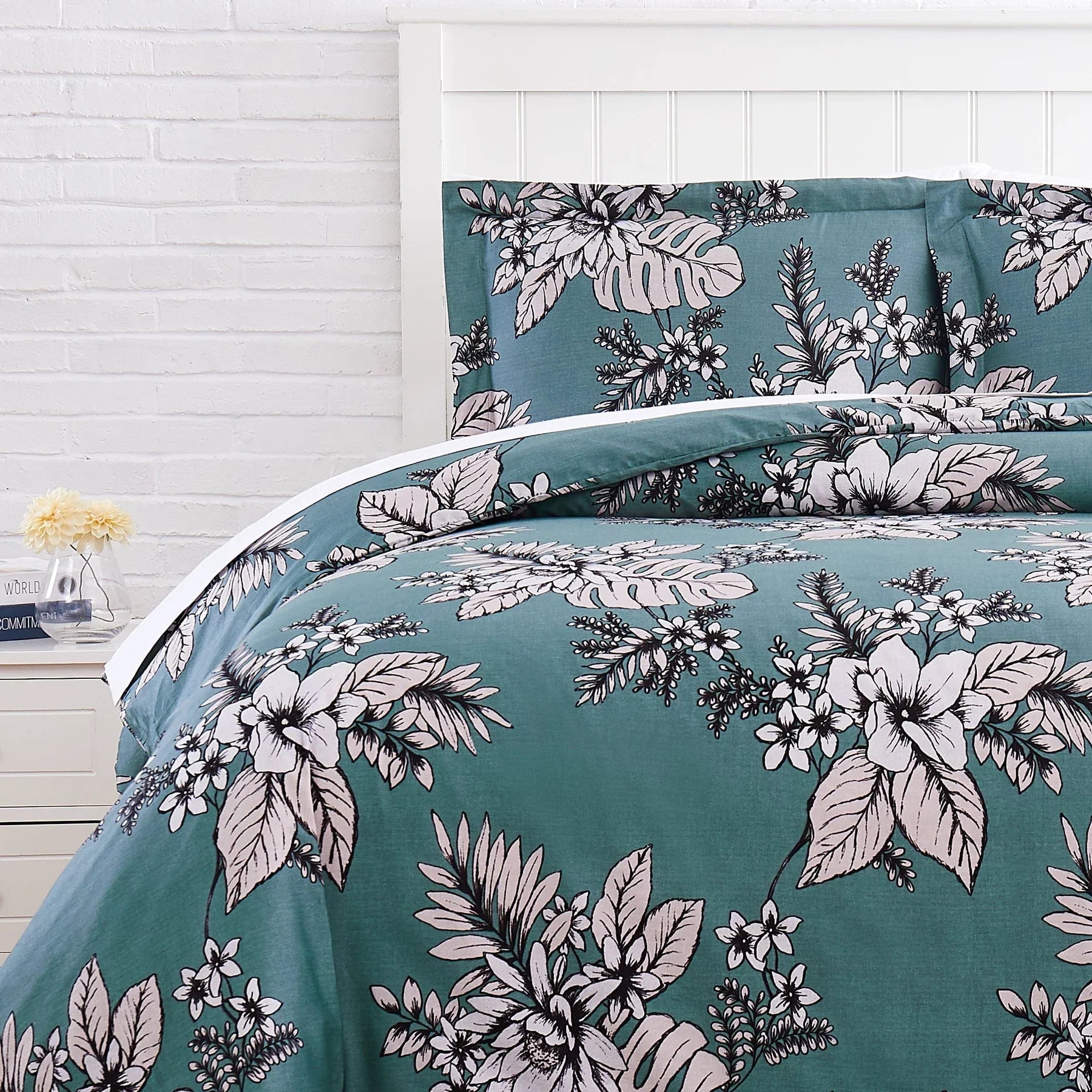 Flourish Duvet Cover Set, Green